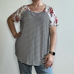 Torrid Black and White Striped Floral Sleeve Super Soft Tee